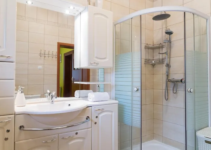 Jedrek - 650m Do Deptaka Spacerowego W Centrum דירה